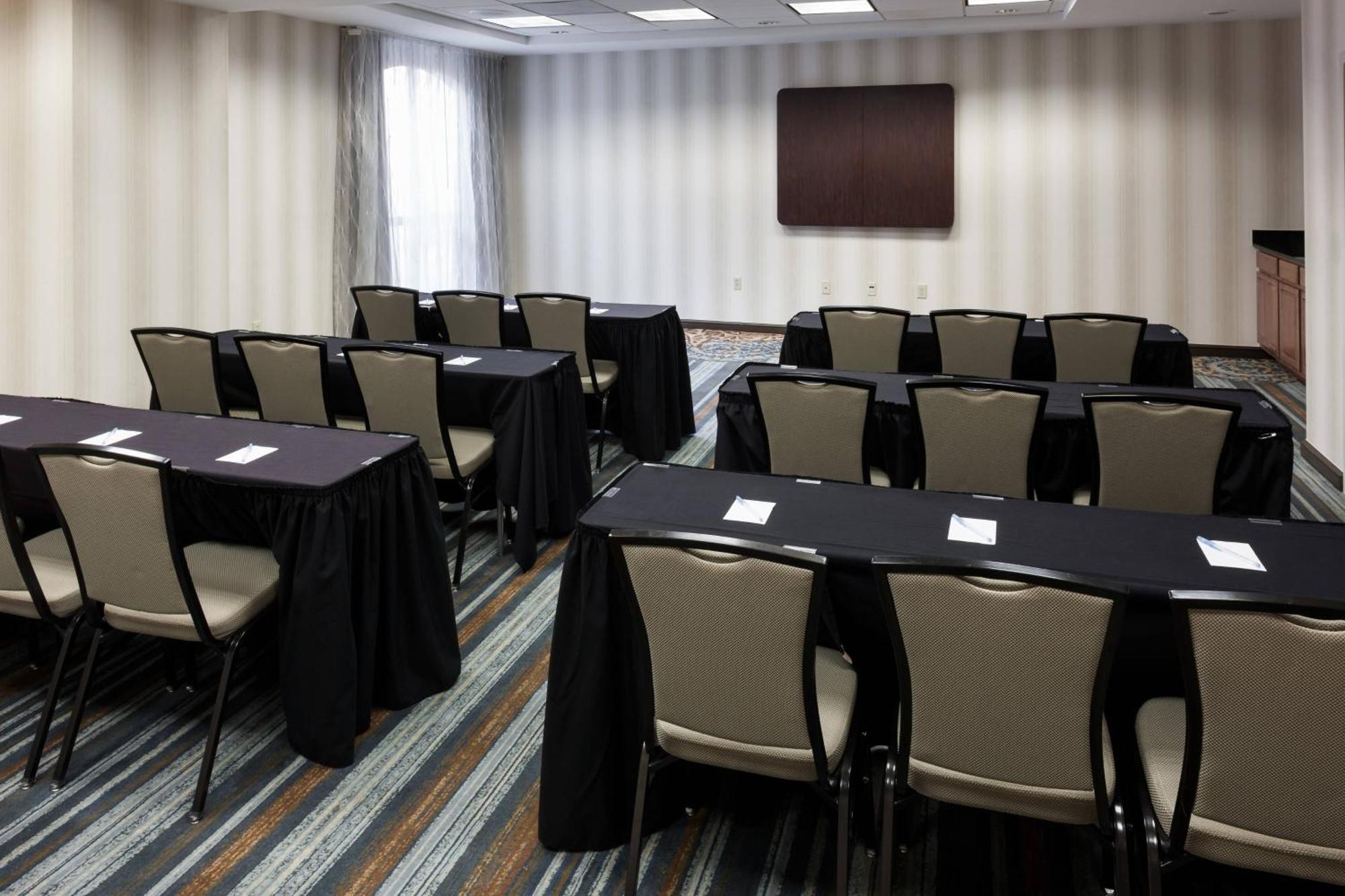 Springhill Suites By Marriott Dallas Downtown / West End Bagian luar foto