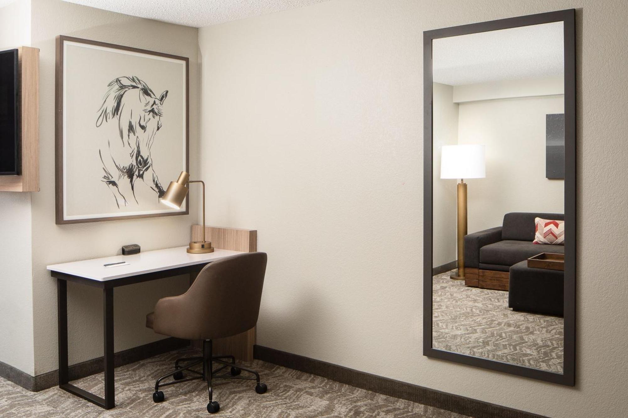 Springhill Suites By Marriott Dallas Downtown / West End Bagian luar foto