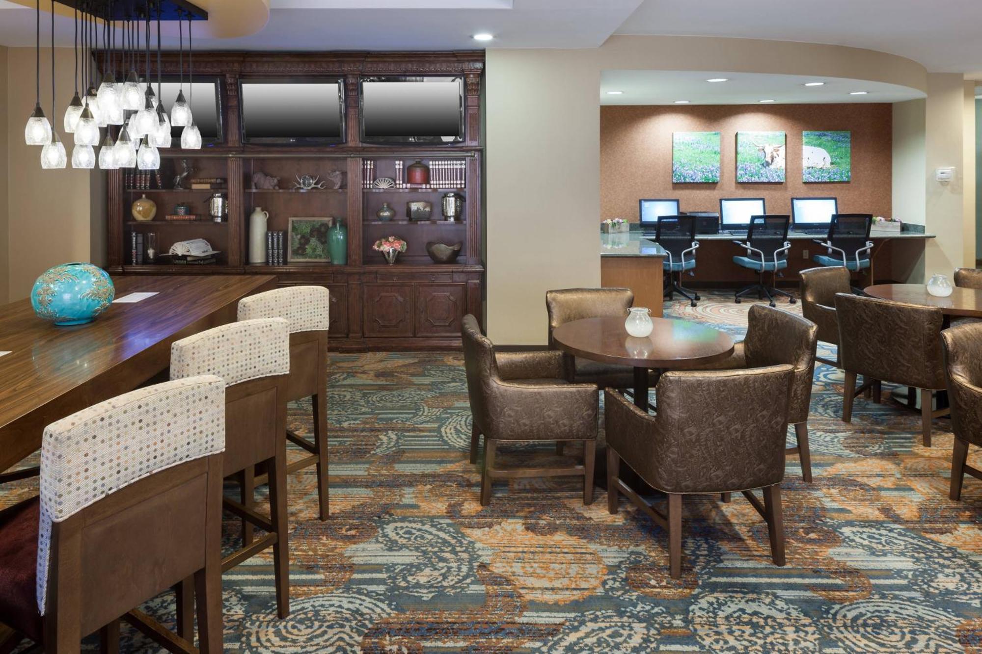 Springhill Suites By Marriott Dallas Downtown / West End Bagian luar foto