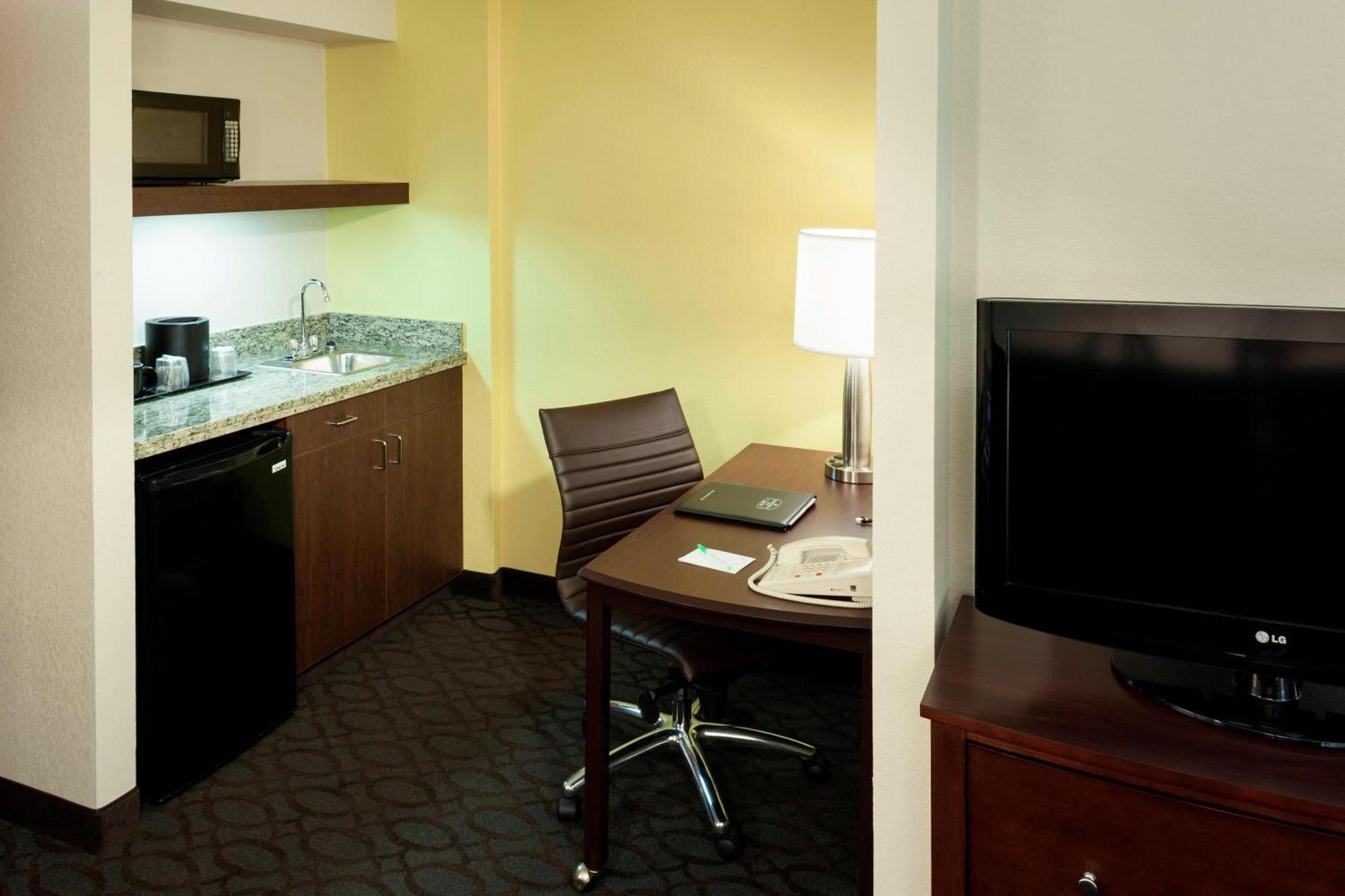 Springhill Suites By Marriott Dallas Downtown / West End Bagian luar foto