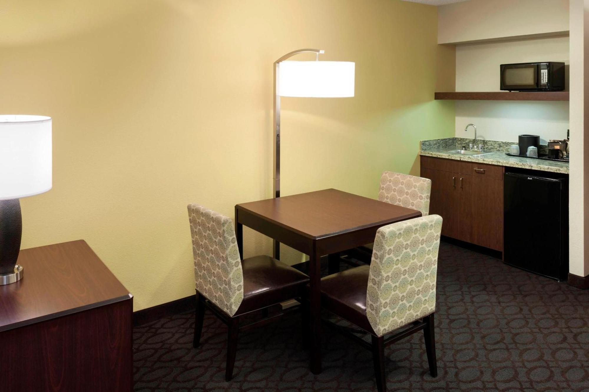 Springhill Suites By Marriott Dallas Downtown / West End Bagian luar foto